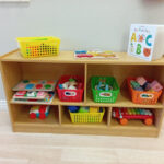 101 - T1 - toy shelves