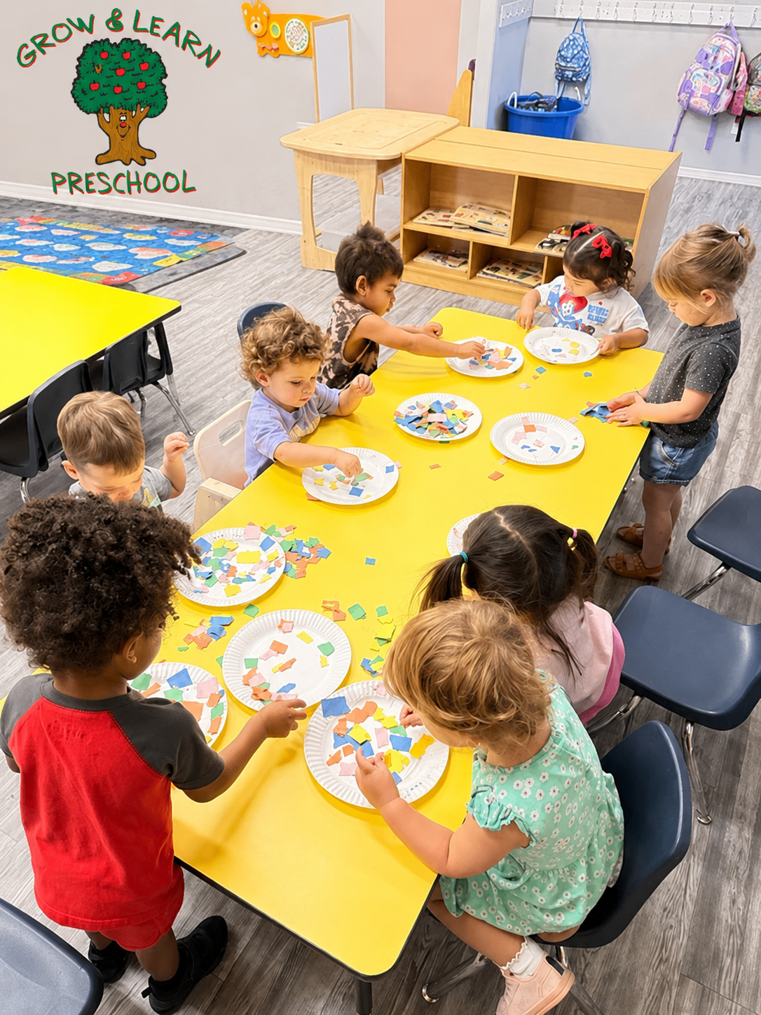 Grow and Learn 2 yr olds - working on shapes