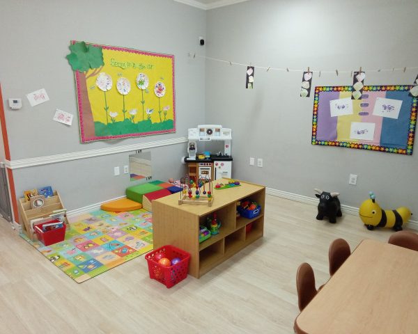 Grow and Learn Preschool's Toddlers 1 - overall room